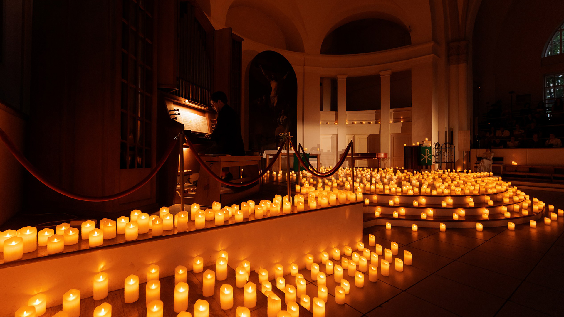 Орган и Дудук при Свечах