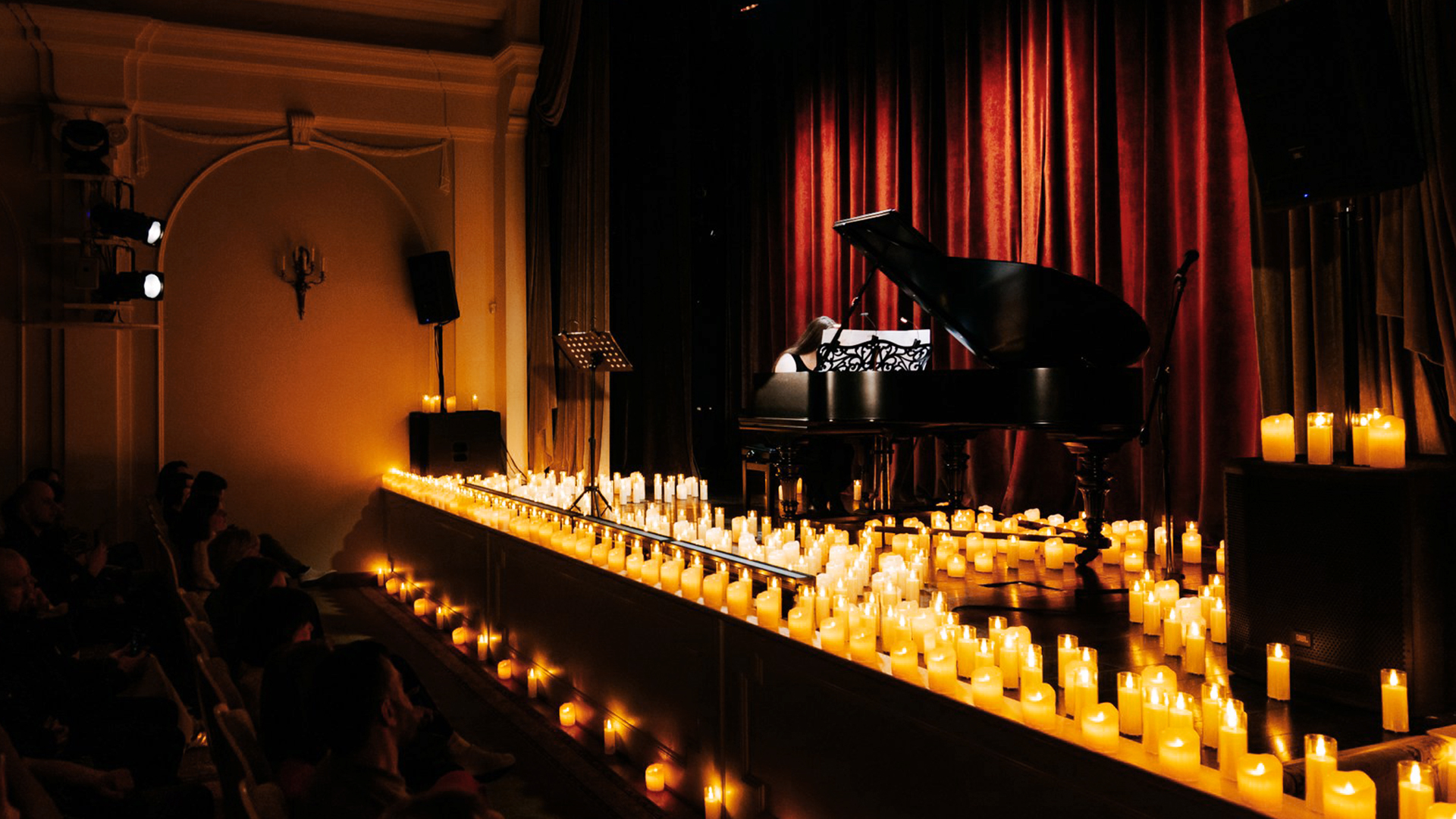 ЛЮДОВИКО ЭЙНАУДИ: Неоклассика при свечах