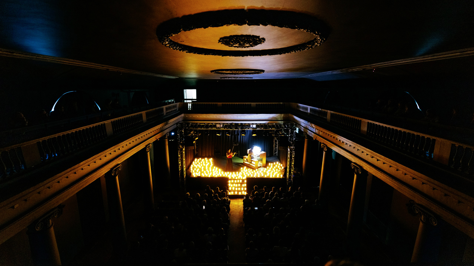 Концерт "Орган при свечах"..