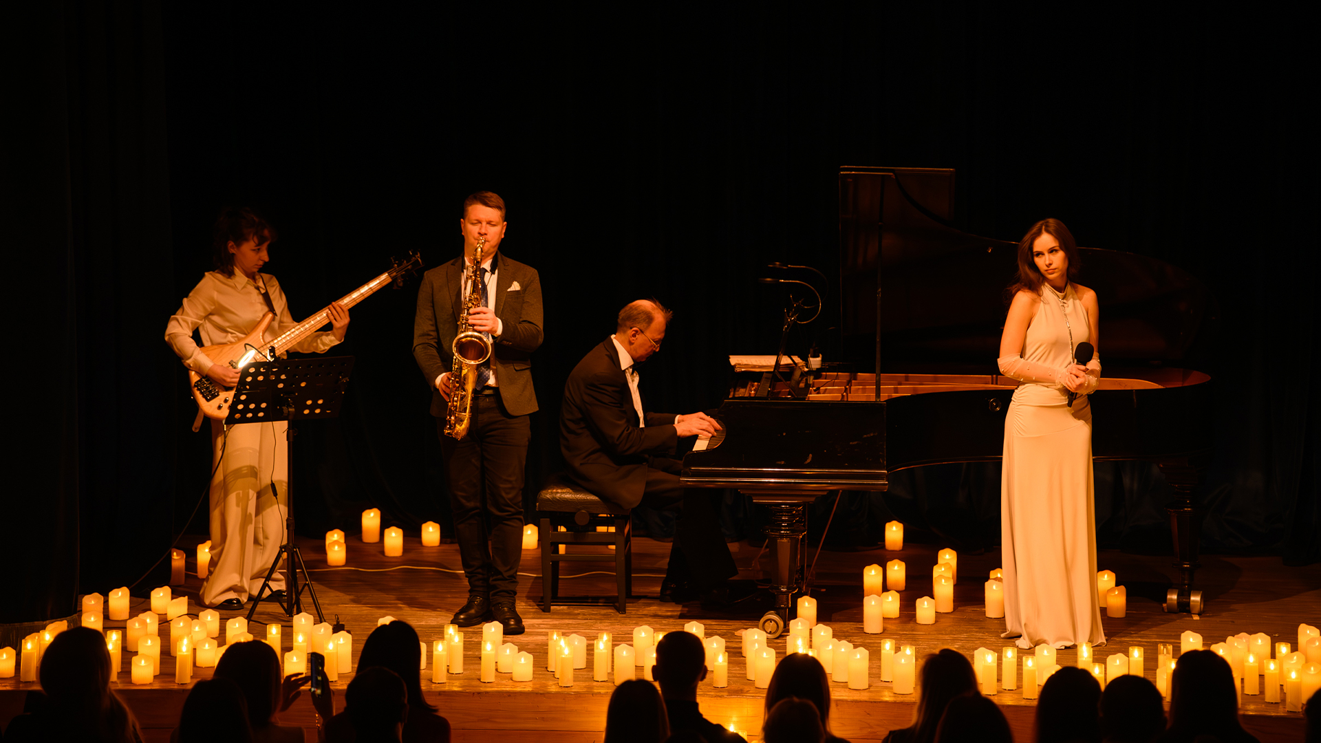 Джаз в музее Пушкина при свечах